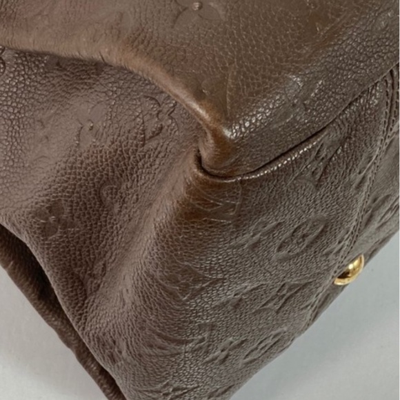 Louis Vuitton Empreinte Artsy MM in Ombre Brown - Picture 8 of 13